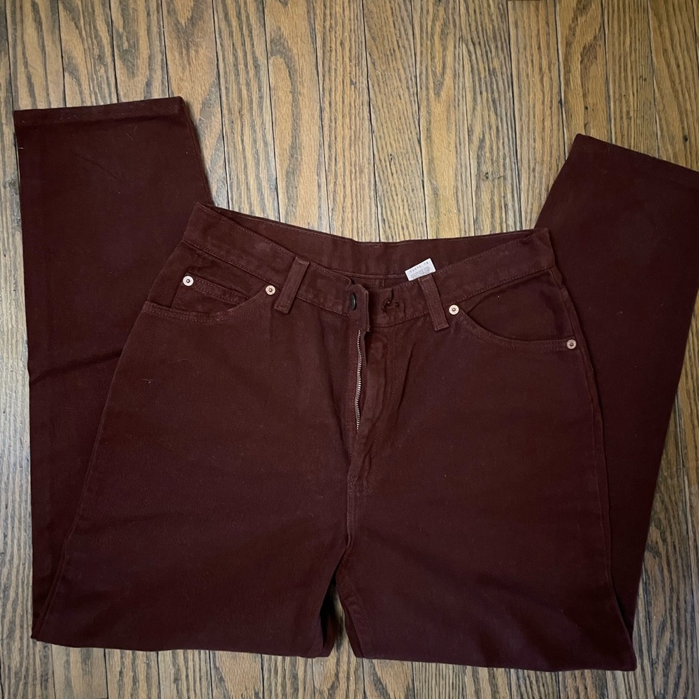 VTG 80s Levi 912 Slim Fit Tapered Maroon Jeans